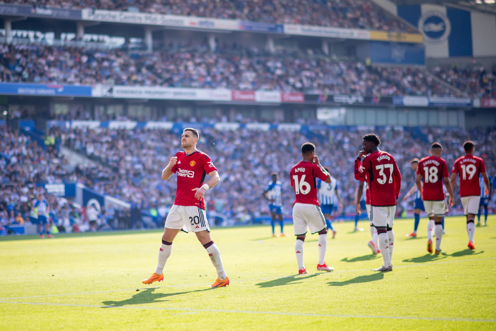 是球员之间 是球员之间